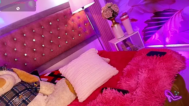Chatroom XXX en direct de MylaDreams