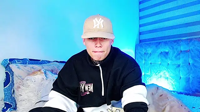 Živý XXX chat _justinmoon2