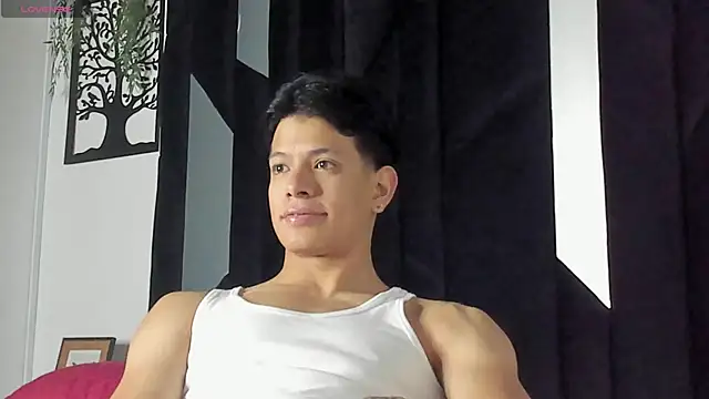 TonyPetrovjs webcam show