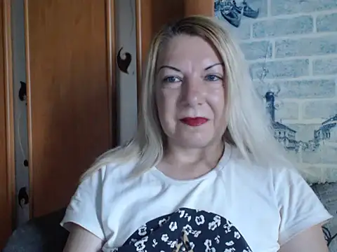 Lillia_Ray's Live XXX Chat