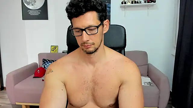 Chat XXX en directo de BrutusK08