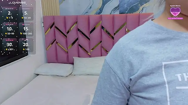collegepawglovedaddy Chat XXX in diretta