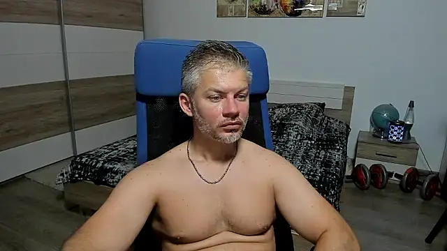RobbyShawz's Webcam Show