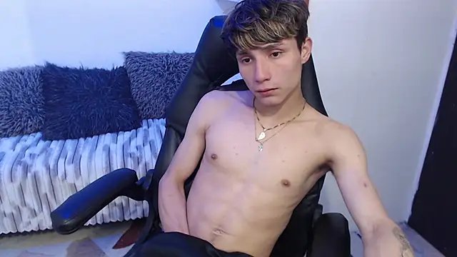 Yao_23 Live XXX-chat