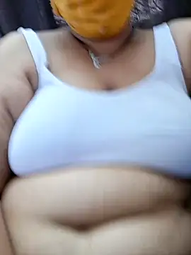 Živý XXX chat Hot_Sreeja_Tamil