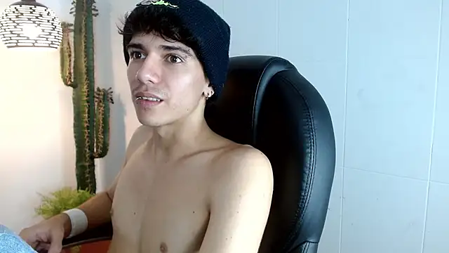 AmethystShadow17n Live XXX chat