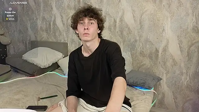 Liam_Winss élő XXX-chatje