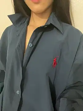 Desi_sara 现场XXX聊天