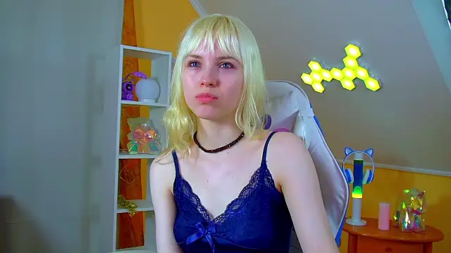 HannahHollis' Live XXX Chat