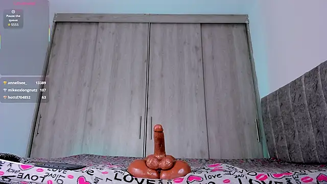 mayfoxx06's Live XXX Chat
