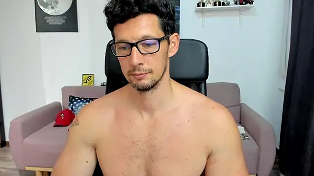 Chat XXX Live BrutusK08