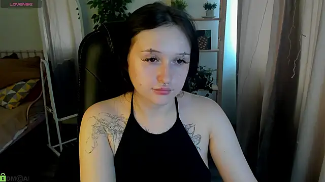 Emma-Blissa Chat XXX live