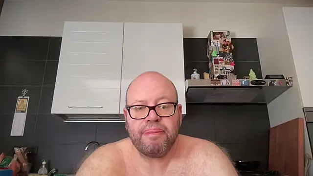 Chatroom XXX en direct de theitalianbear