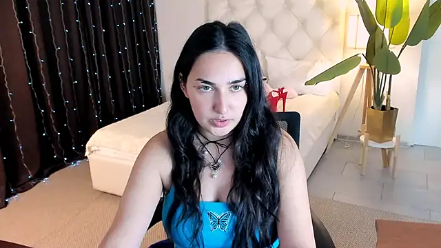Chat XXX en directo de CeceliaJohnson