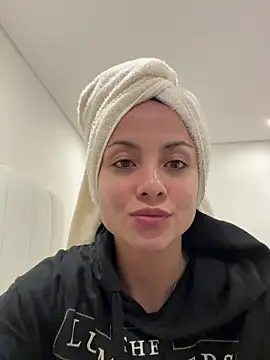 Megan_Rodrigo Live XXX-chat