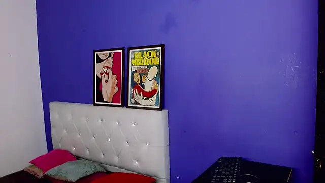 Angel_foxc13 XXX чат на живо