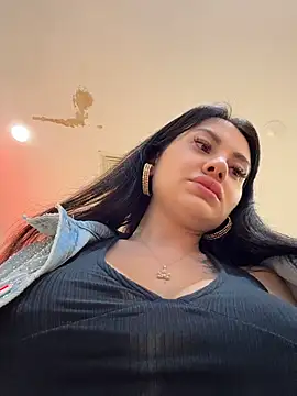 Wet__Bunny Chat XXX in diretta