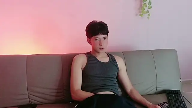 myke_magic লাইভ XXX চ্যাট