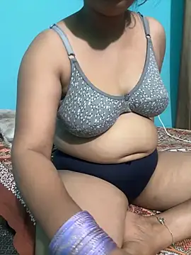 Curvy_shivani Live XXX-Chat