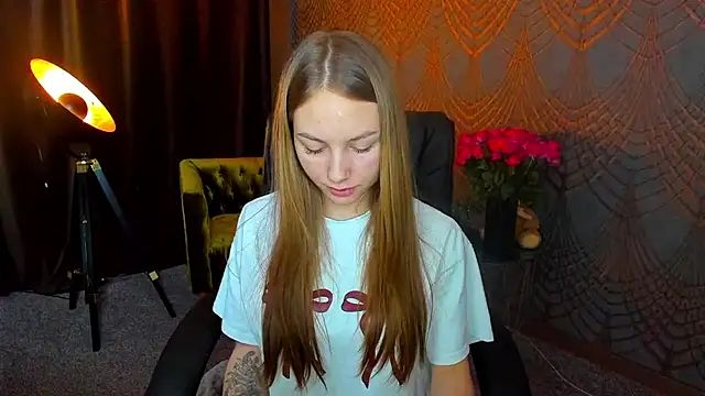 MilaAddamsn Live XXX chat