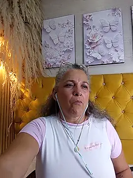 Misevien Live XXX chat