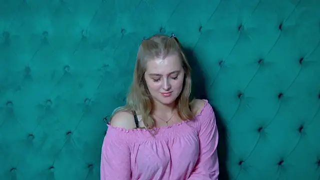 EllaBells – Naživo XXX chat