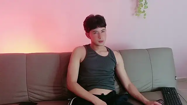 myke_magic's Live XXX Chat
