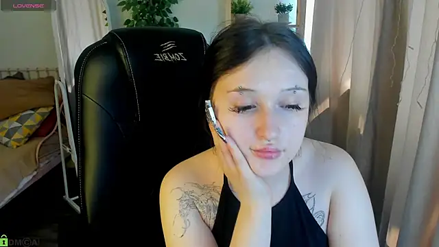Emma-Blissan Live XXX chat