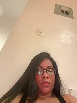 Chaniitan Live XXX chat
