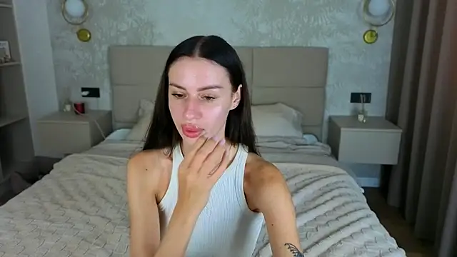 Snow_WhiteeeX's Live XXX Chat