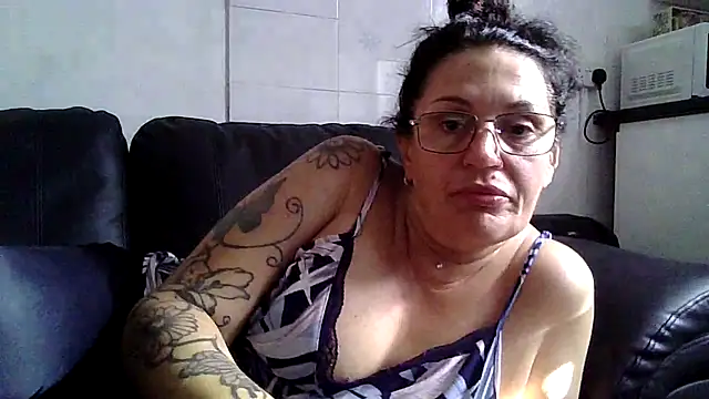 RubyyRosee's Live XXX Chat