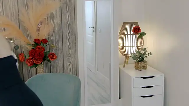 ClassyTinaa Live XXX-chat