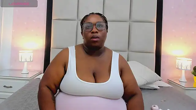 TreisyVixenn Live XXX chat