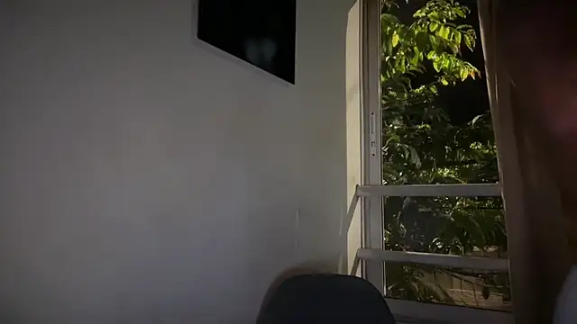 XXX chat uživo modela romeolovedark