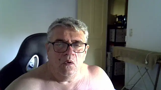 Laurent_oldmen's Live XXX Chat