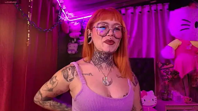 MelodyPrive's Live XXX Chat