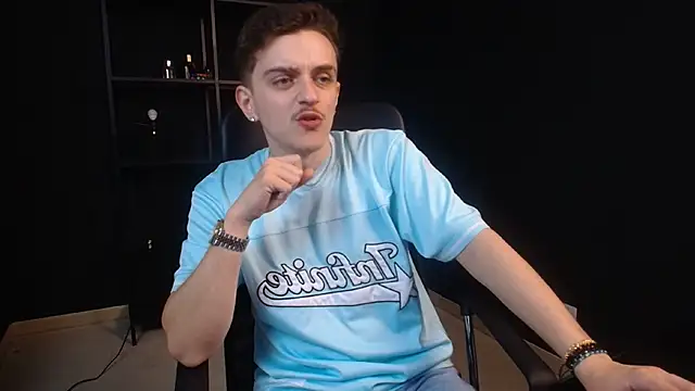 FelixStarkk live XXX chat