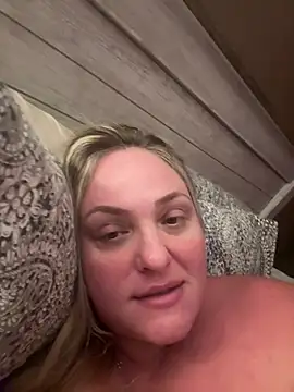 1SexyQueen's Live XXX Chat