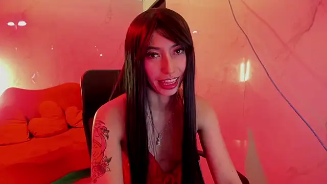 LilithCooperr_ Adlı Modelin Canlı XXX Sohbeti