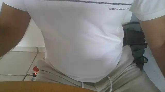 pepito82800 Show in webcam