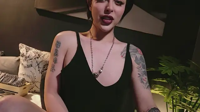 LetisiaRocks' Live XXX Chat