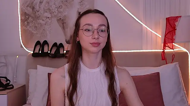 Emily_Simon's Live XXX Chat