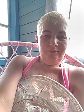 NicoleOllan Live XXX chat