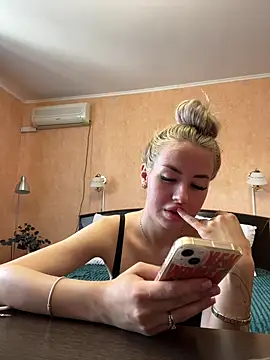 BettiVance Chat XXX in diretta