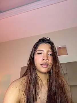 Chat XXX en directo de Pushaina__1