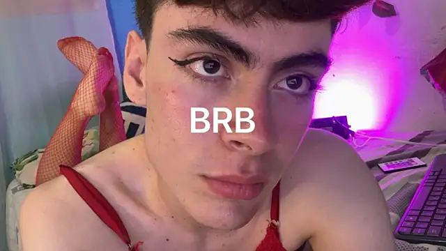_peachyboy Chat XXX live