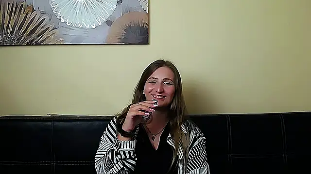 دردشة Jenny_smille_ الجنسية المباشرة