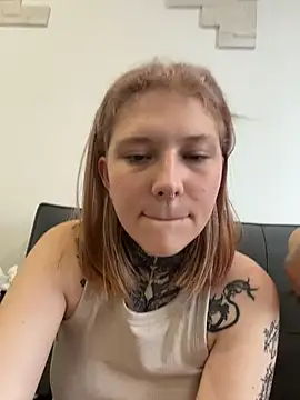 XXX chat uživo modela FionaMurr