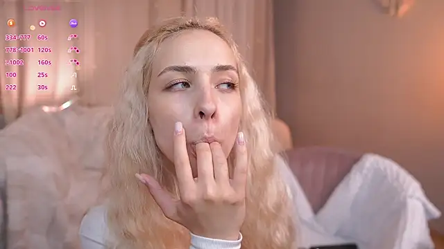 Chat +18 de ShinyBarbie ao vivo