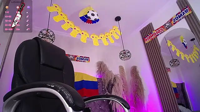 Amara_Davis1 Obrolan Langsung XXX